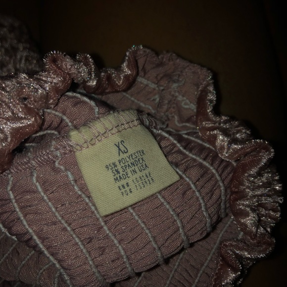 Metallic looking top - Picture 3 of 3